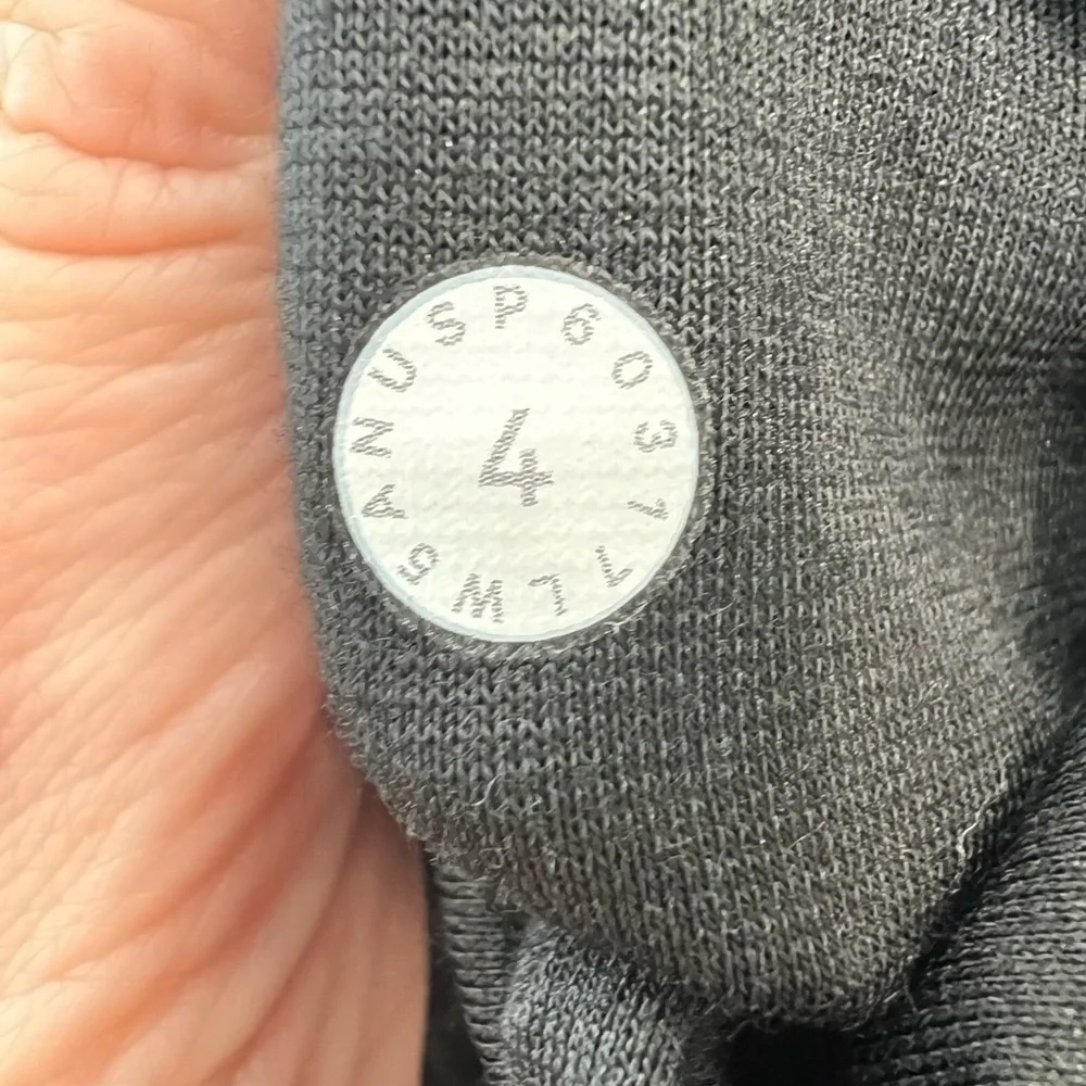 LULULEMON Fresh in Mesh tights 25 inch luxtreme mesh size 4 - Picture 9 of 10